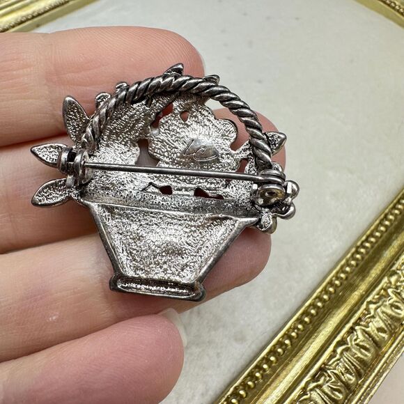 Vintage Jewelry Enamel Silver Tone Rhinestone Flower Basket Brooch Pin - Picture 2 of 2
